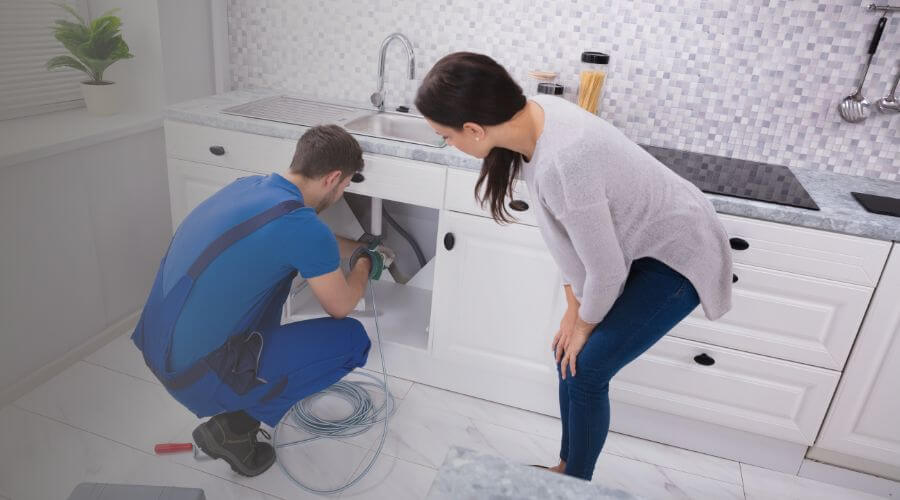 Professional sink repair in Hillsboro, IL